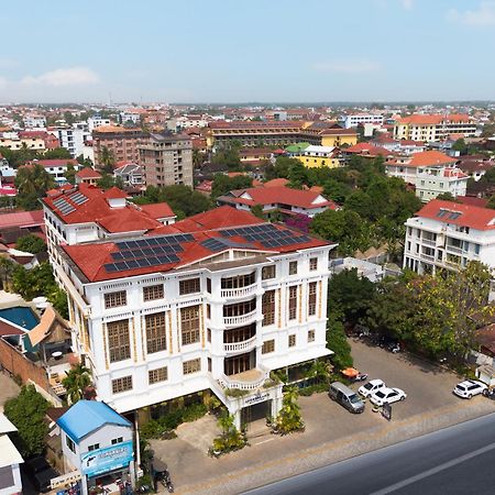 Angkor Land Urban Boutique Hotel Siem Reap Buitenkant foto