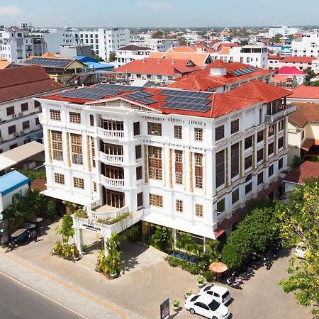 Angkor Land Urban Boutique Hotel Siem Reap Buitenkant foto
