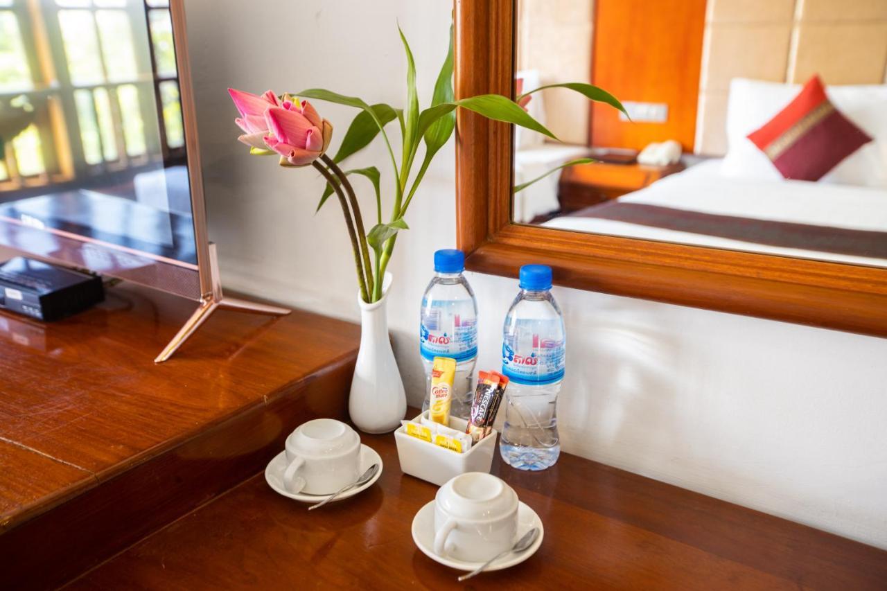 Angkor Land Urban Boutique Hotel Siem Reap Buitenkant foto