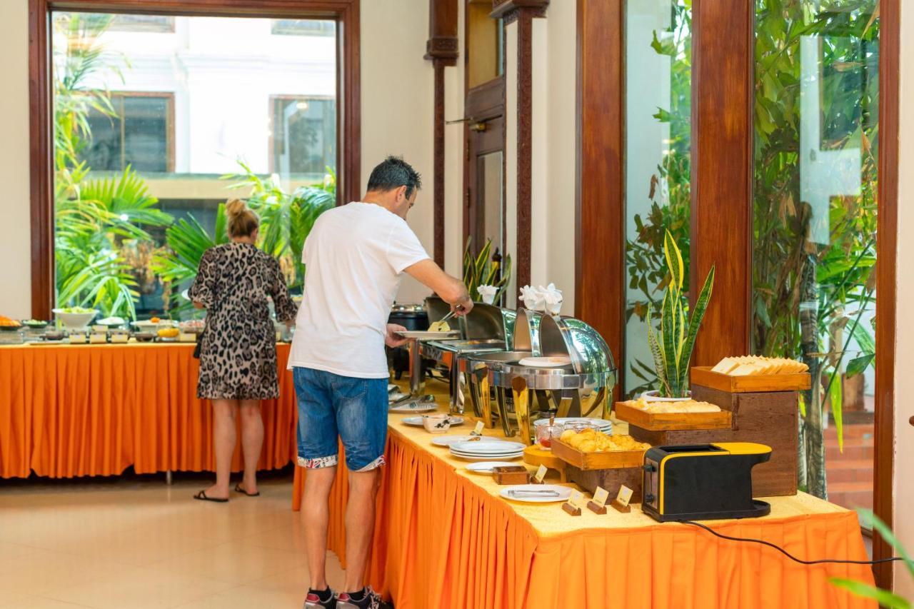 Angkor Land Urban Boutique Hotel Siem Reap Buitenkant foto