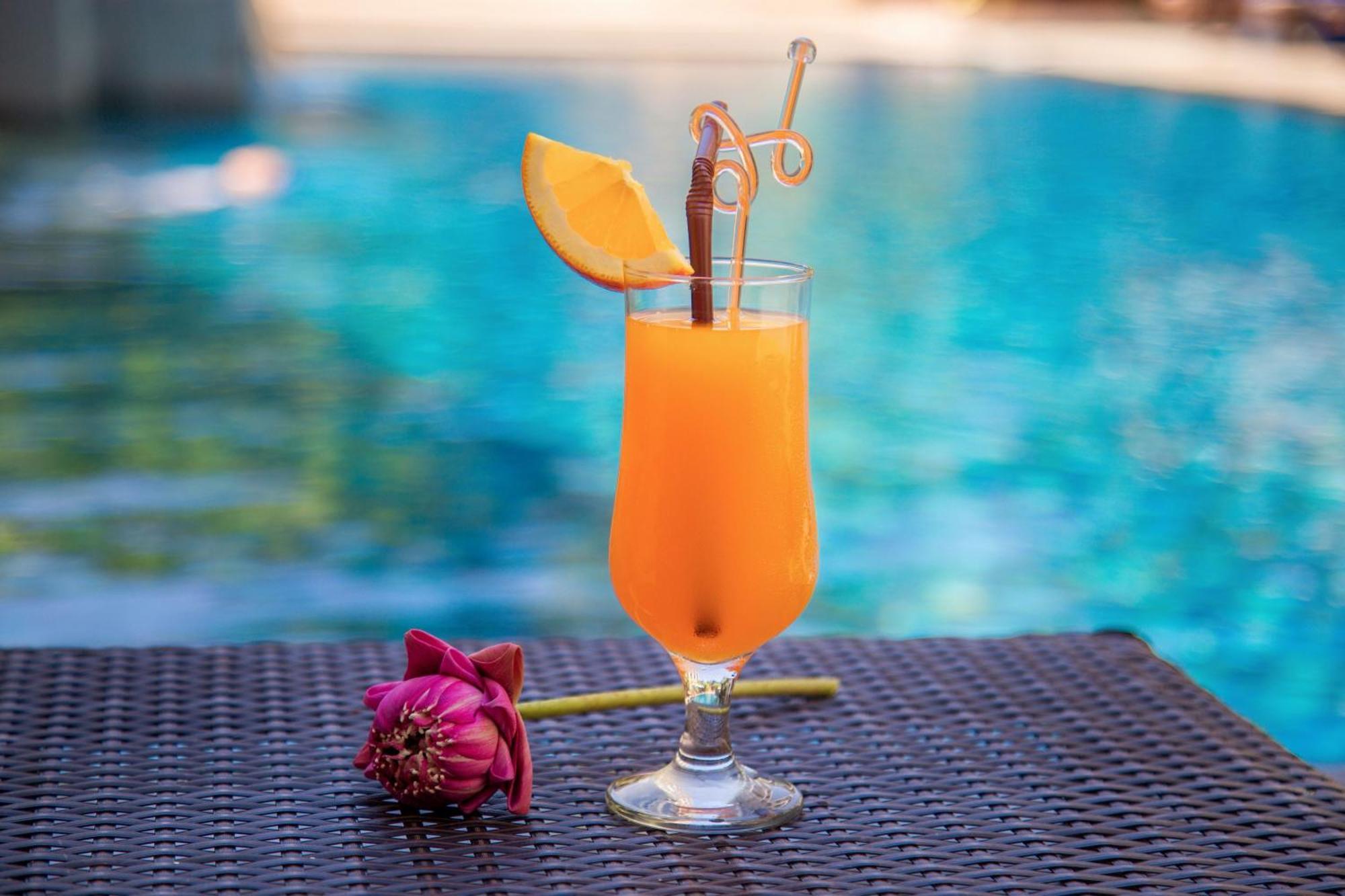 Angkor Land Urban Boutique Hotel Siem Reap Buitenkant foto