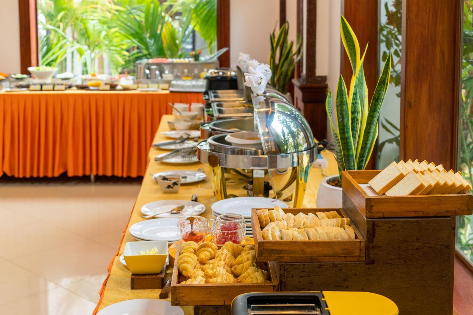 Angkor Land Urban Boutique Hotel Siem Reap Buitenkant foto