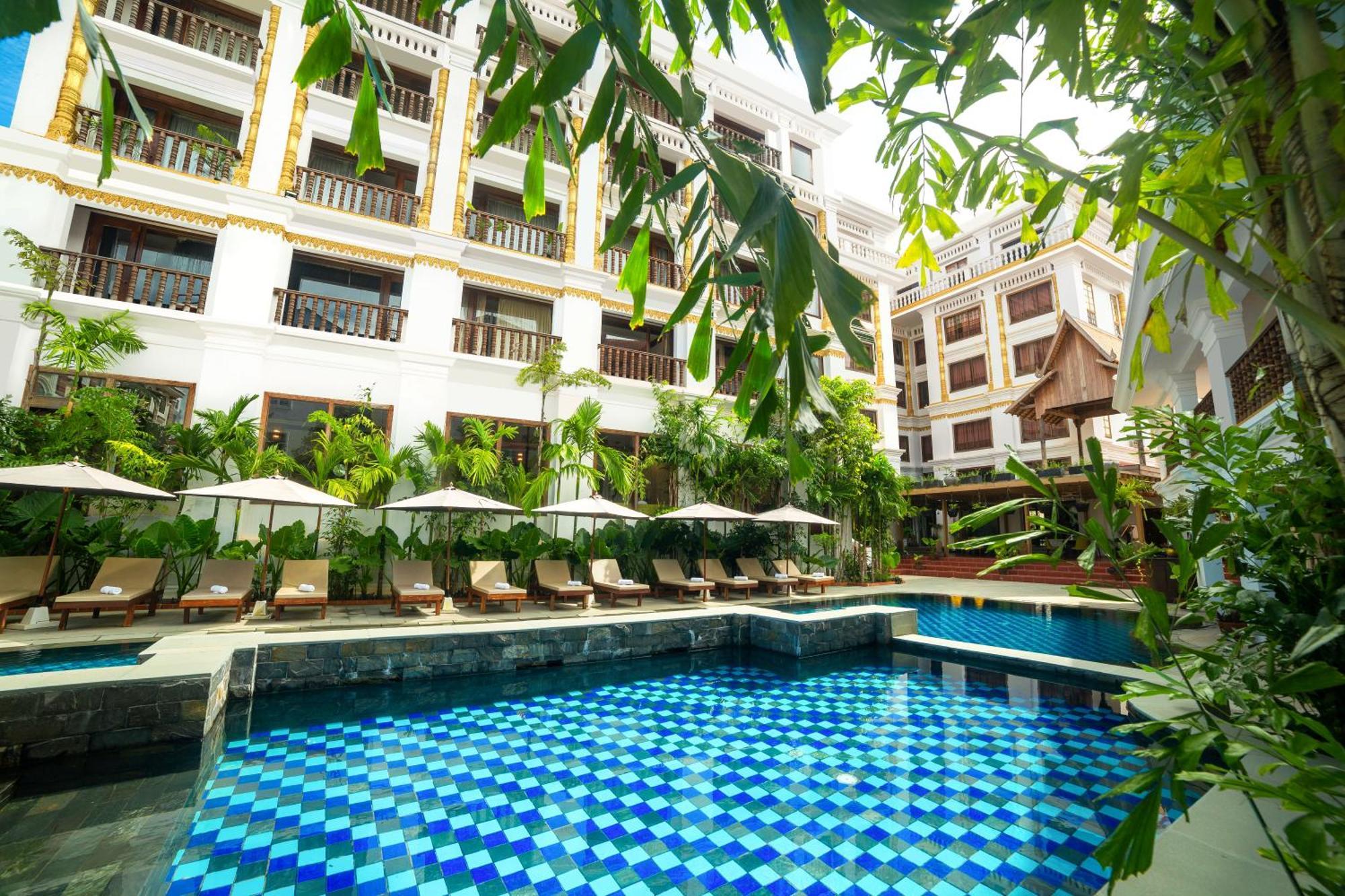 Angkor Land Urban Boutique Hotel Siem Reap Buitenkant foto
