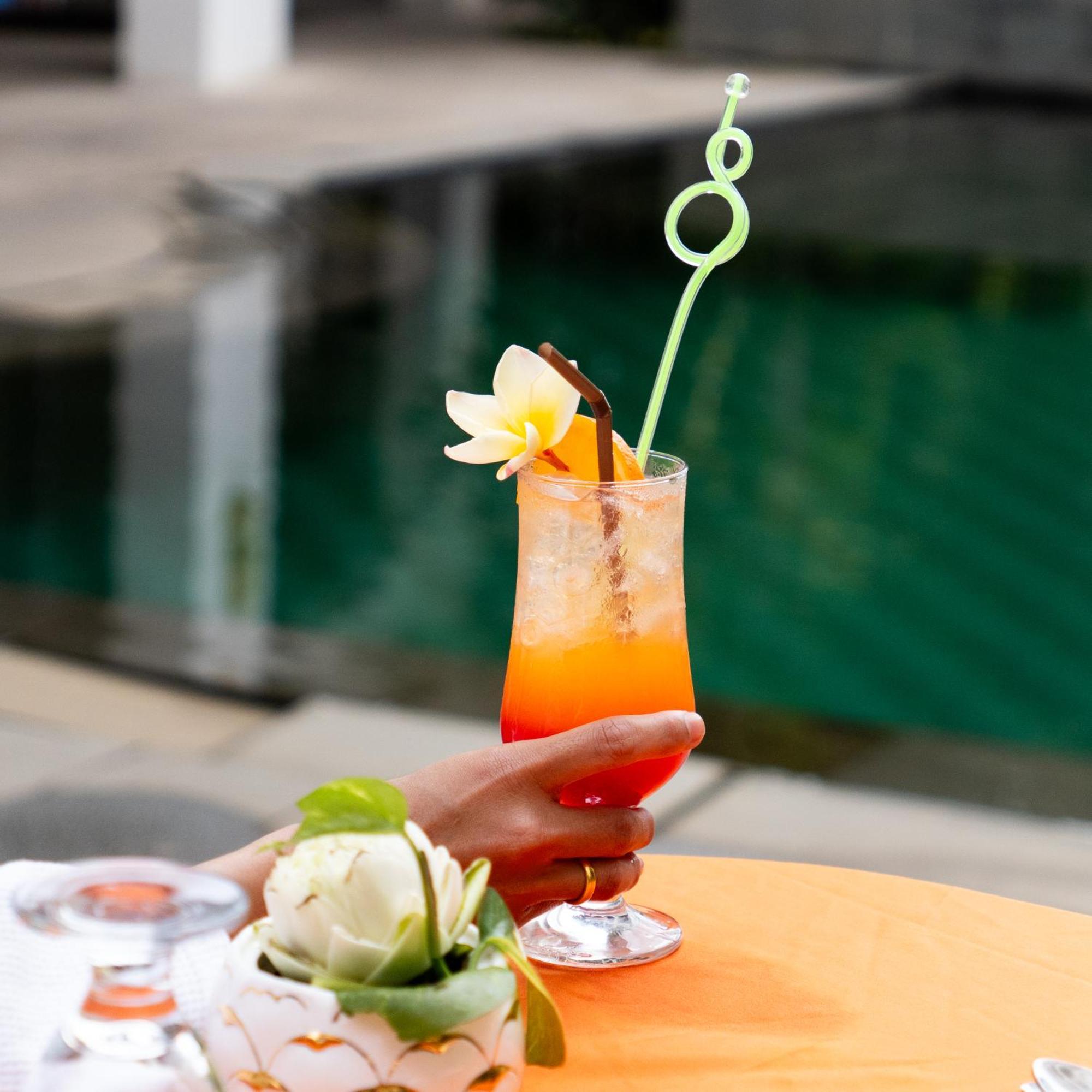 Angkor Land Urban Boutique Hotel Siem Reap Buitenkant foto